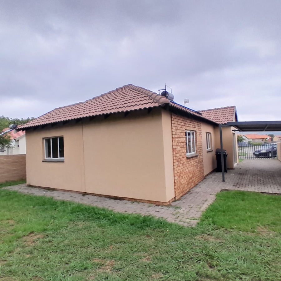 3 Bedroom Property for Sale in Waterkloof Hill Estate North West